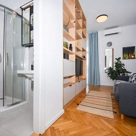 City Center Studio - Comfy & Modern Bratislava Exterior photo